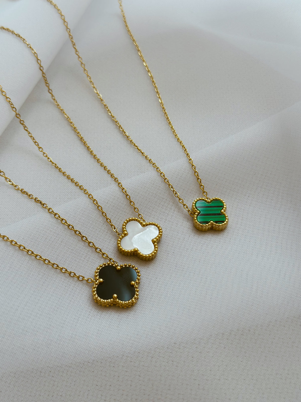 Black vc necklac