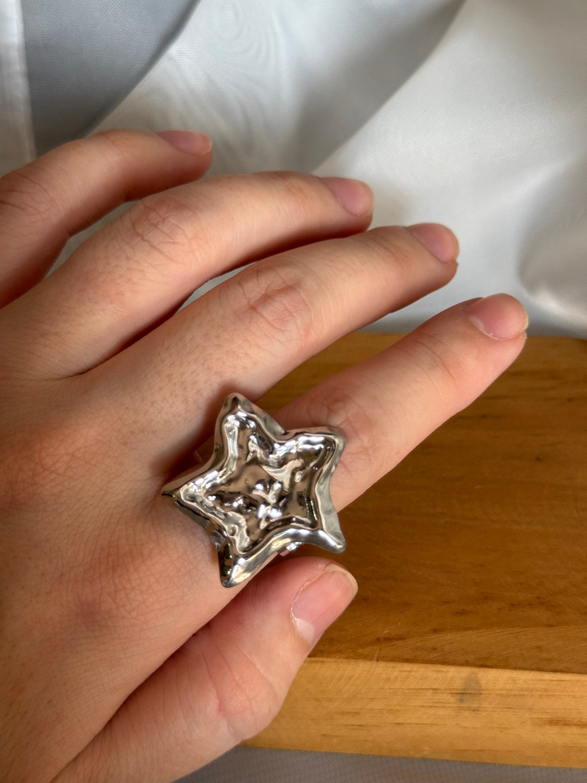 Chunky star ring- silver