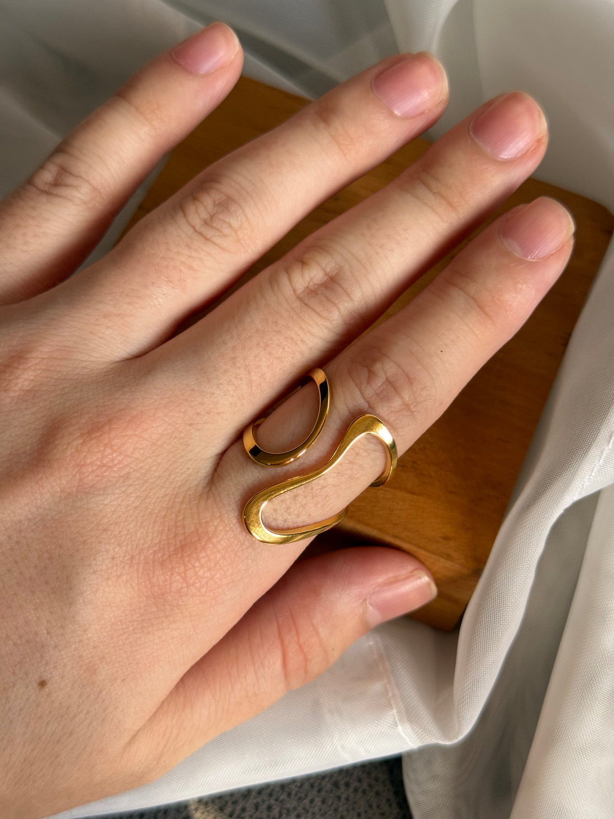 Roma ring