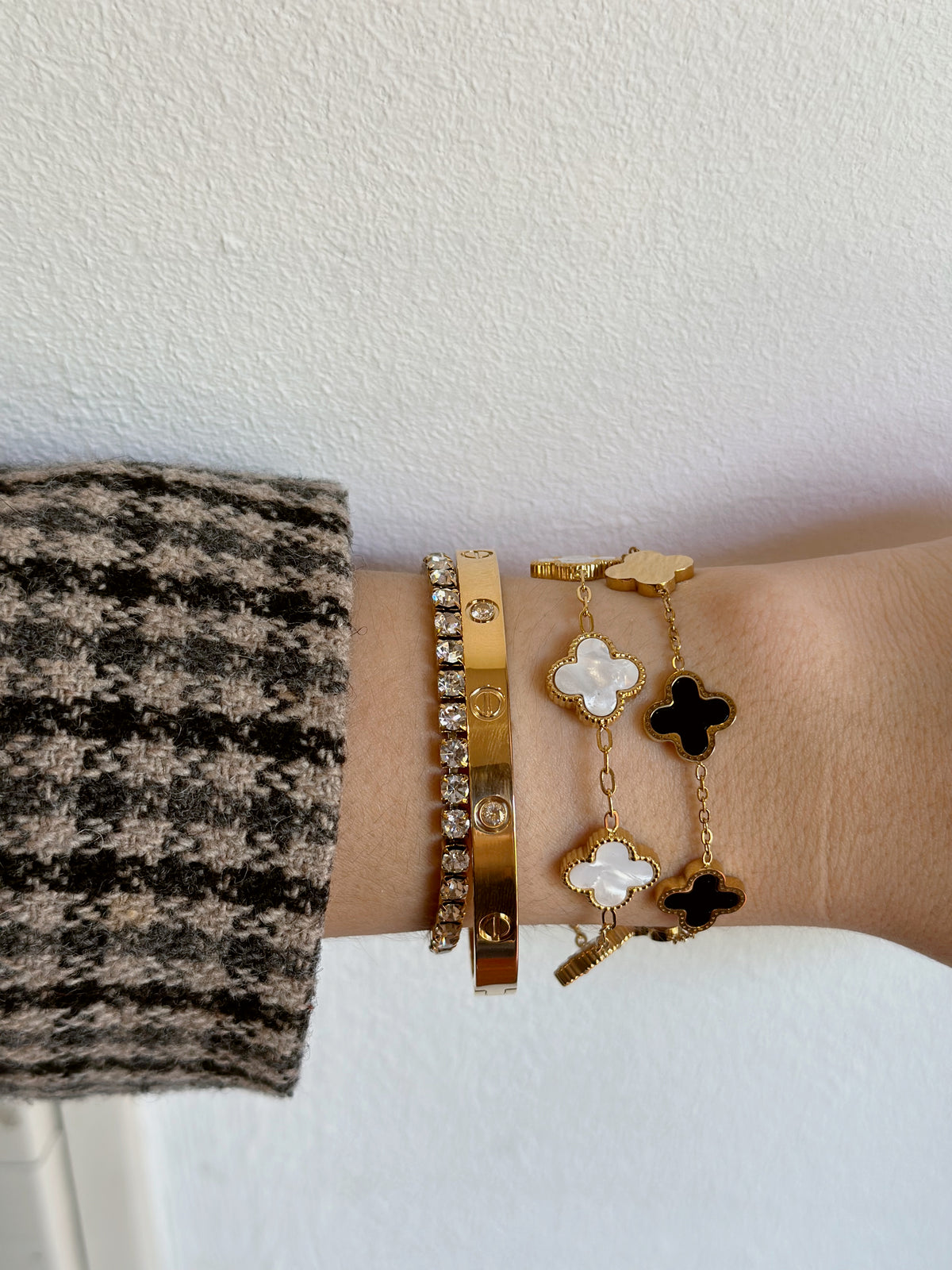 Zirconia love bracelet