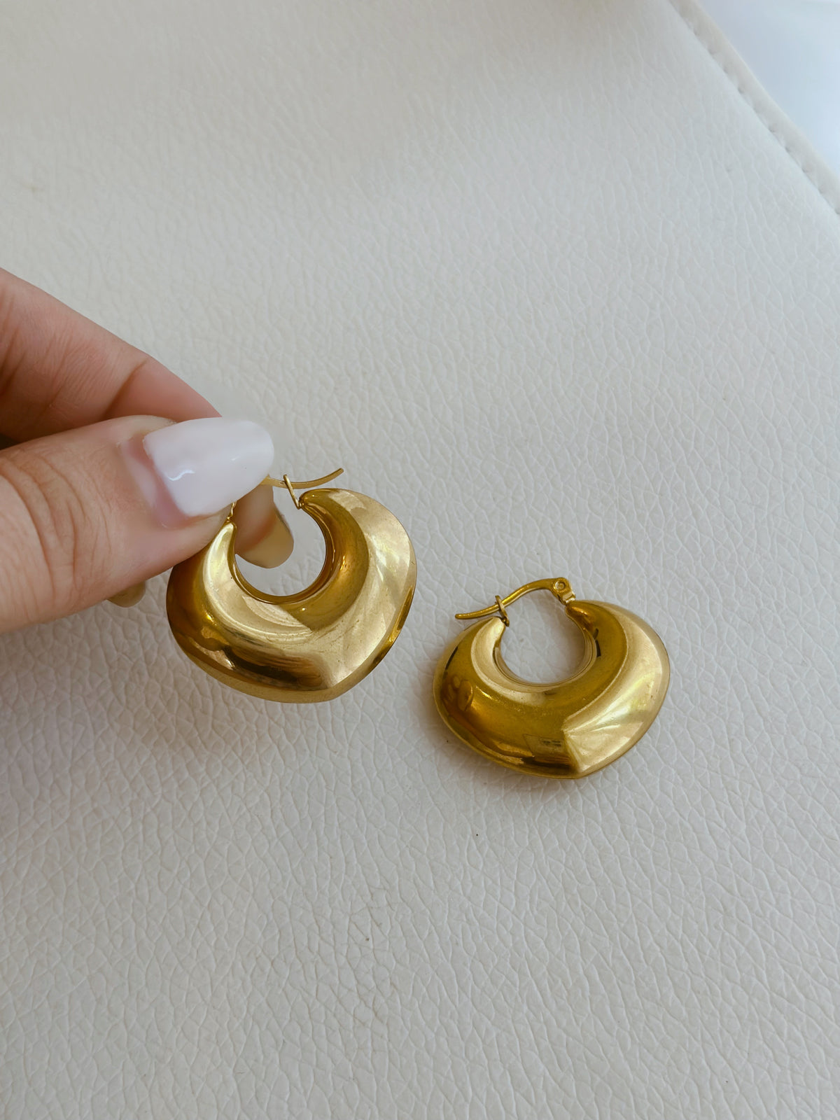 Alice earrings